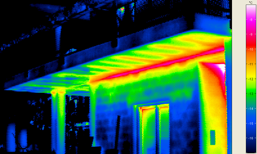 	Ponti termici
	•	Efficienza energetica edifici
	•	Isolamento termico casa
	•	Risparmio energetico
	•	Normative edilizie ponti termici
	•	Comfort abitativo
	•	Prevenzione muffa